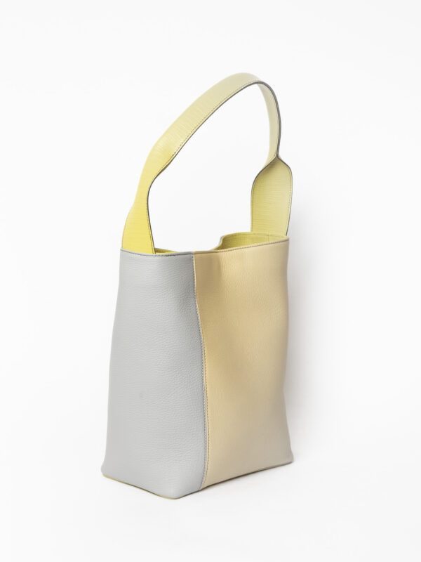 aurelia<span> - </span>giallo