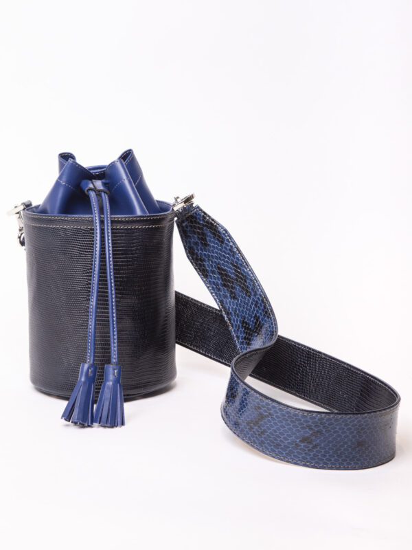 merulana<span> - </span>blu